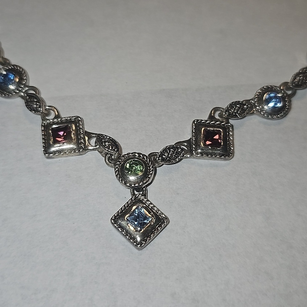PD Beautiful Rhinestone Necklace - Picture 2 of 10